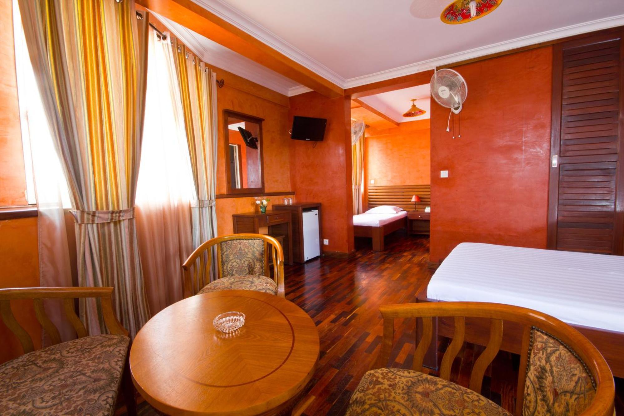 Anjary Hotel Антананариву Номер фото